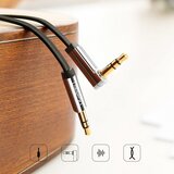 Ugreen 3.5 mm na 3.5 mm audio kabel kutni 1 m crni | shoptok.hr