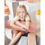 Wigiwama Rožnata otroška sedežna blazina rebrasti žamet Roll – | Shoptok.si