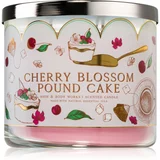 Bath & Body Works Cherry Blossom Pound Cake dišeča sveča 411 g