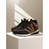 Resti Women's sports shoes with hidden wedge Venixxe | ePonuda.com