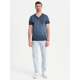 Ombre Men's cotton V-neck knit t-shirt with wash effect - navy blue | Shoptok.si