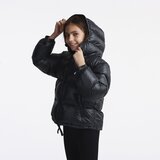Nike Zimska jakna črna / bela | Shoptok.si