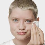 Clinique 3-Step skin care 2 čistilna vodica s pilingom za suho in normalno kožo 400 ml za ženske | Shoptok.si