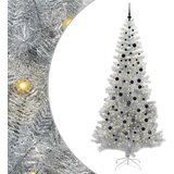  Božićno drvce s 300 LED svjetlima s stalakom Srebrno 240 cm PET | shoptok.hr