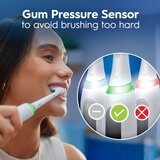 Oral-b iO3 Clean & White električna četkica za zube Quite White 1 kom | shoptok.hr