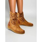 Resti Women's ankle boots with low wedge and studs Indian Style | Shoptok.si