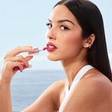 Lancôme Lip Idôle CuddleBlur™ Matte Velvet Lip Cream balzam za usnice s učinkom punoće s mat efektom nijansa 24 Loungy Red 8.5 ml | shoptok.hr