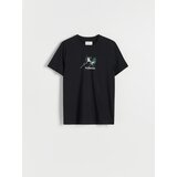 Reserved majica regular s potiskom - črna | Shoptok.si