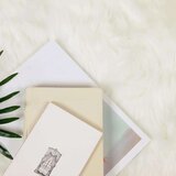 vidaXL lažna ovčja preproga bela 120 x 120 cm poliester | Shoptok.si