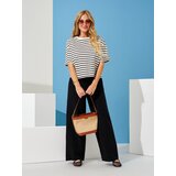 Sinsay Boxy majica | shoptok.hr