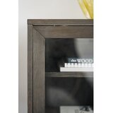 Rowico Rjava vitrina v hrastovem dekorju z drsnimi vrati 170x75 cm Hazelton – | Shoptok.si