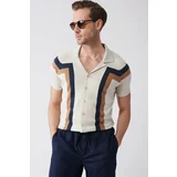 Avva Men's Beige Cuban Collar Color Block Buttoned Standard Fit Normal Cut Knitwear T-shirt