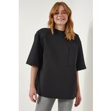 Happiness İstanbul Women's Black Back Zipper Detail Knitted Scuba T-Shirt Cene