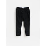 Reserved Chino slim fit hlače - crno | shoptok.hr