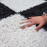 Lesnina XXXL PREPROGA Z VISOKIM FLOROM Milano tkano črna, bela | Shoptok.si