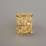  Široki prsten s ažuriranim ornamentom, pozlata 14 k | shoptok.hr