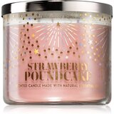 Bath & Body Works Strawberry Pound Cake mirisna svijeća 411 g | shoptok.hr