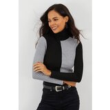 Cool & Sexy Women's Black-Grey Turtleneck Contrast Block Camisole Blouse Cene