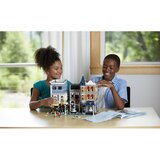 Lego Creator Expert 10255 Okupljalište | shoptok.hr