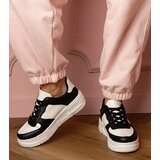 Gemre Black sports sneakers on Luneta platform | Shoptok.si