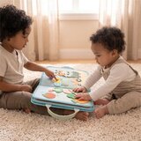 Tiny Love edukativna knjiga Grow &amp;amp; Play Busy Book - Farmers Funday Slike