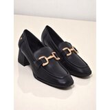 Resti Royal Fashion Women's Low-Heeled Kamelia Loafers | ePonuda.com