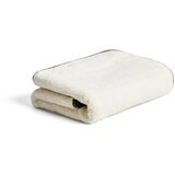 Kave Home Bela/zelena frotirna bombažna brisača 70x140 cm Sedora – Cene