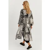 Cool & Sexy Women's Black-Ecru Patterned Kimono GC155