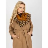 Fashion Hunters Camel-yellow scarf with prints Cene