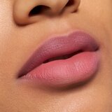 Essence Blur Soufflé mat tekući ruž za usne nijansa 09 Ghost Typing 3.6 ml | shoptok.hr