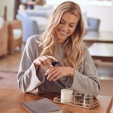 Ahava Hyaluronic Acid Serum hidratantni serum za lice s hijaluronskom kiselinom 30 ml | shoptok.hr