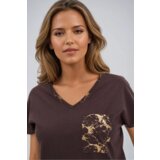 Marisse Brown Cotton T-Shirt With Decorative Pocket | ePonuda.com
