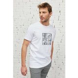 ALTINYILDIZ CLASSICS Men's White Slim Fit Slim Fit Crew Neck Cotton Printed T-Shirt. Cene