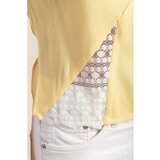 Fenzy Top S Čipko, Rumen | Shoptok.si
