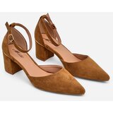 Resti Women’s low-heeled pumps Caelda | ePonuda.com