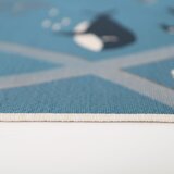 Nattiot Modro-kremno bela otroška igralna preproga 123x180 cm Little Deep Blue – | Shoptok.si