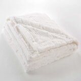 Douceur d intérieur Kremno bela odeja iz mikropliša 180x220 cm Foxy – | Shoptok.si