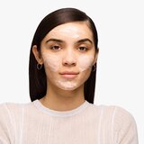 Clinique Moisture Surge™ Exfoliating Glow Scrub blagi eksfolijacijski gel 125 ml | shoptok.hr