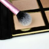 Real Techniques Četkica za puder | Eponuda.ba