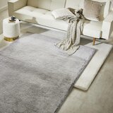 Novel preproga z visokim florom tenei 80/150 cm taftano srebrne barve | Shoptok.si