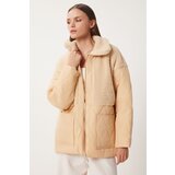  Women's Latte Plush Detailed Quilted Coat | Shoptok.si