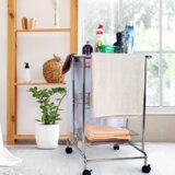 Kondela Košara za perilo s polico, bela, OSRO | Shoptok.si