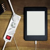 Logilink produžni kabl 3 mesta, prekidač, 1.5m, beli ( 5513 ) | ePonuda.com