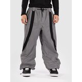 1080 reflective gray Cene