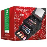 Deborah make-up box cene