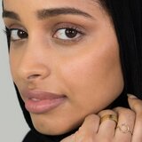 Nudestix Nudies Glow multifunkcionalni highlighter u sticku nijansa Brown Sugar Baby 7 g | shoptok.hr