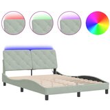 Maison Chic Posteljni okvir - Dvoposteljna postelja - Zakonska postelja z LED lučkami svetlo siv 140x190 cm žamet, (21695045) Cene