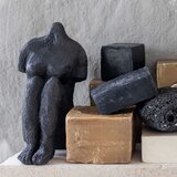 Mette Ditmer Denmark Kip iz poliresina 14 cm Sitting Woman - | Shoptok.si