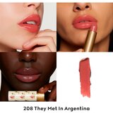 Gucci Beauty Rouge à Lèvres Voile šminka z bleščečim finišem odtenek 208 They Met In Argentina 3.5 g | Shoptok.si