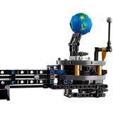 Lego Technic: Planet Zemlja in Luna v orbiti | Shoptok.si